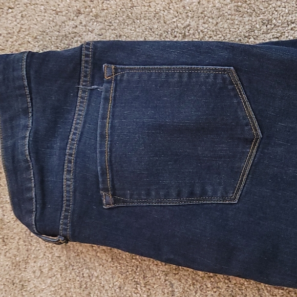 Old Navy Jeans - Picture 2 of 6